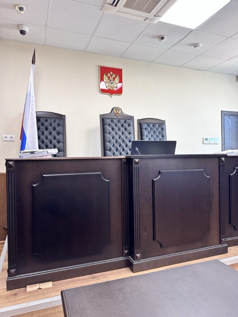 Самарский областной суд оставил постановление суда первой инстанции об удовлетворении поданной в порядке ст. 125 УПК РФ жалобы в интересах Доверителя без изменения, апелляционное представление помощника прокурора - без удовлетворения